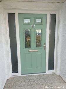 1312 90 Complete Composite Door Green (4)